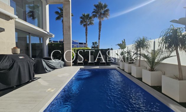 Wiederverkauf - Villa -
Orihuela - Cabo Roig