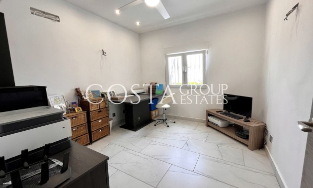 Herverkoop - Villa -
San Miguel de Salinas - San Miguel de Salinas Centro