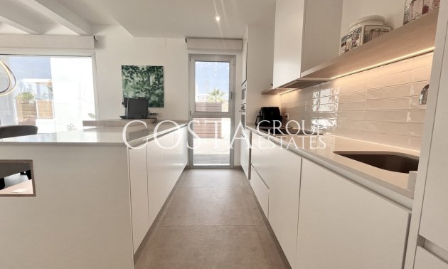 Resale - Villa -
Torrevieja - Torrevieja Centro