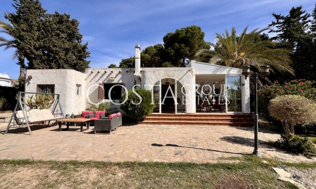 Resale - Villa -
Orihuela - Cabo Roig