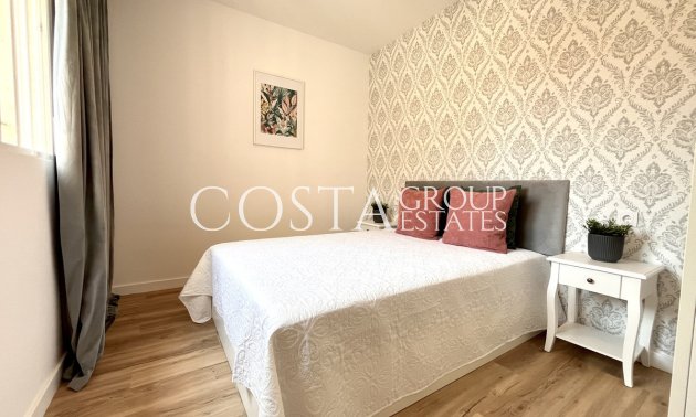 Resale - House -
Orihuela - Playa Flamenca
