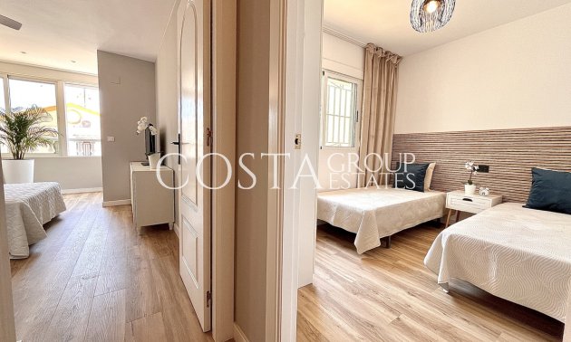 Resale - House -
Orihuela - Playa Flamenca