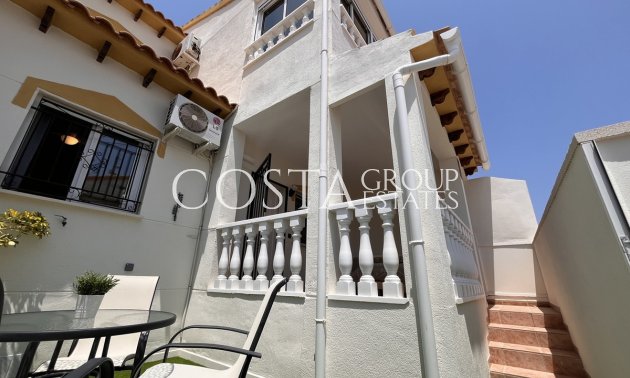 Resale - House -
Orihuela - Playa Flamenca