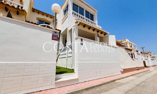 Resale - House -
Orihuela - Playa Flamenca