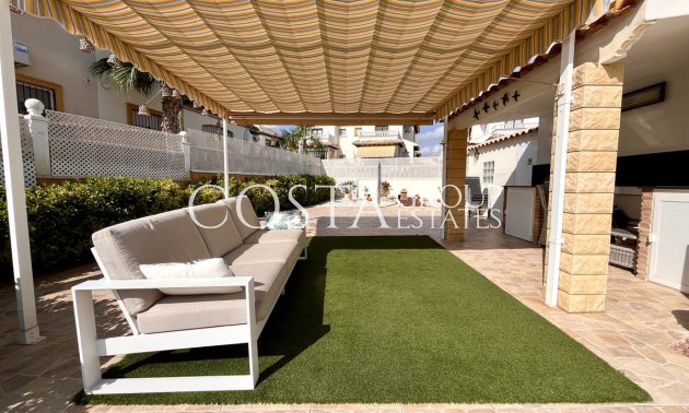 Resale - Villa -
Orihuela - Cabo Roig
