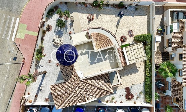 Resale - Villa -
Orihuela - Cabo Roig