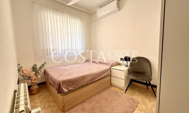 Resale - House -
Orihuela - Los Dolses