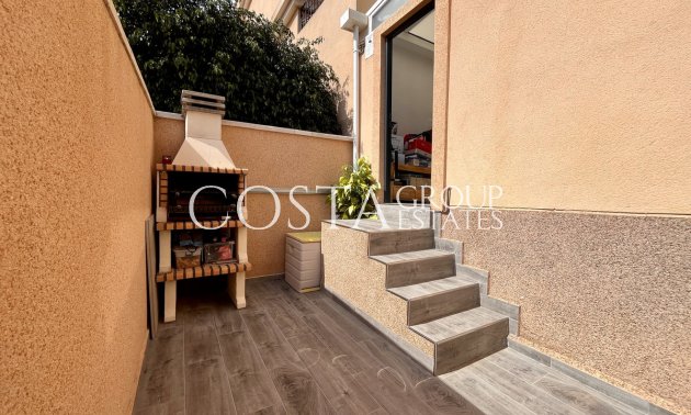 Resale - House -
Orihuela - Los Dolses
