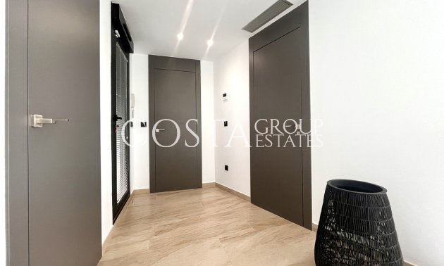 Resale - Villa -
Orihuela - Los Dolses