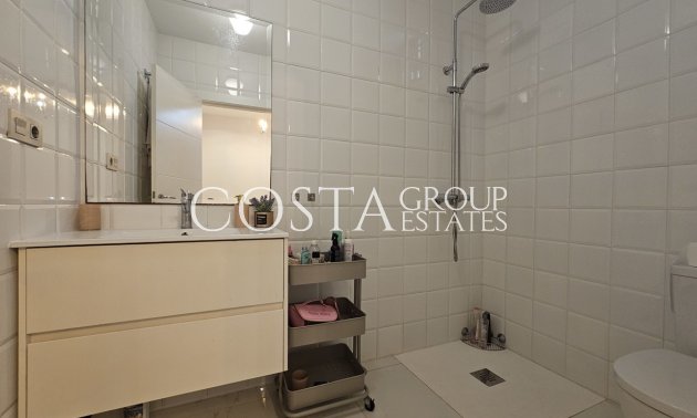 Resale - Villa -
Orihuela - Villamartin