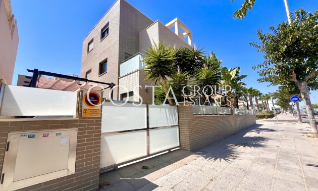 Herverkoop - Villa -
Pilar de la Horadada - Torre De La Horadada
