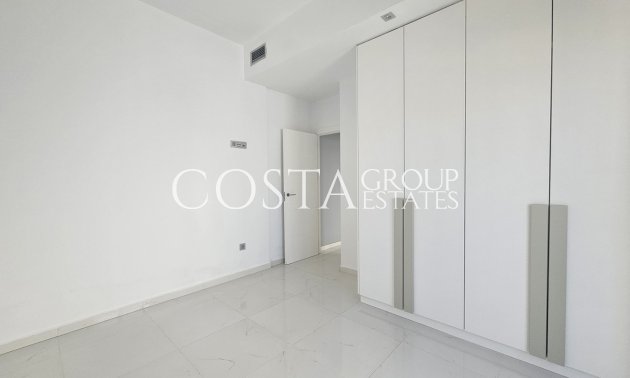 Resale - Villa -
Orihuela - Villamartin