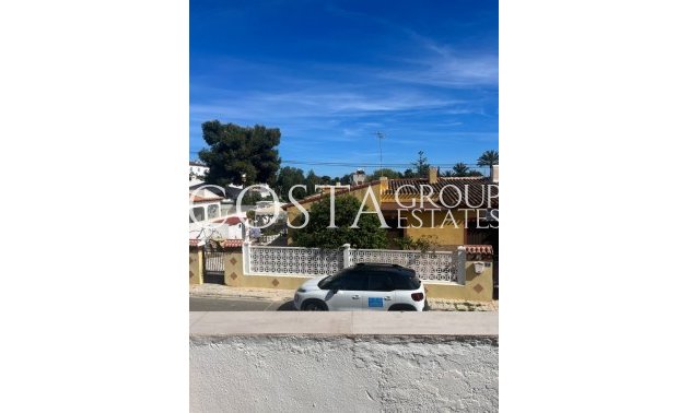 Wiederverkauf - Villa -
Orihuela - Punta Prima