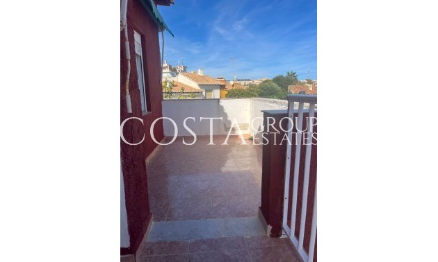 Wiederverkauf - Villa -
Orihuela - Punta Prima