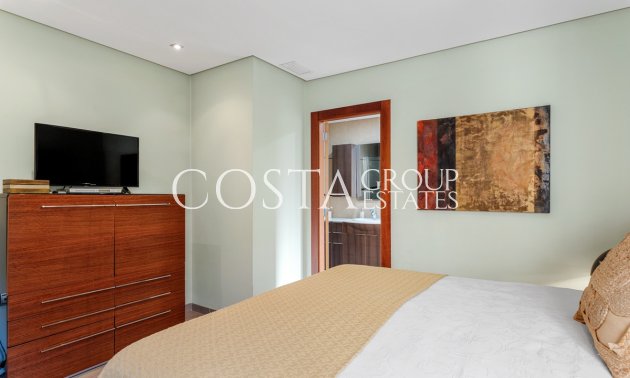 Resale - House -
Guardamar del Segura - Guardamar del Segura Centro