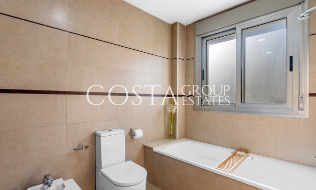 Resale - House -
Guardamar del Segura - Guardamar del Segura Centro