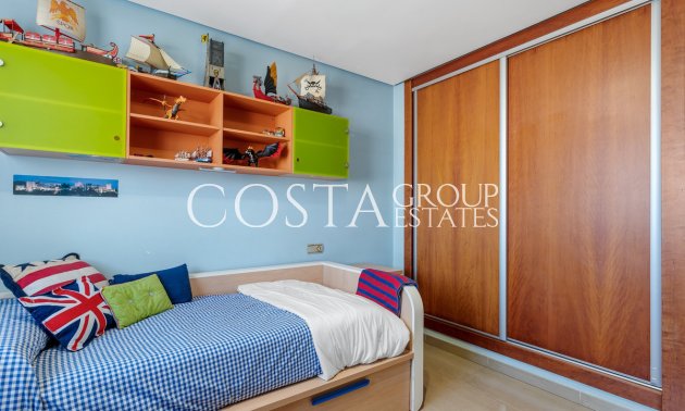 Resale - House -
Guardamar del Segura - Guardamar del Segura Centro