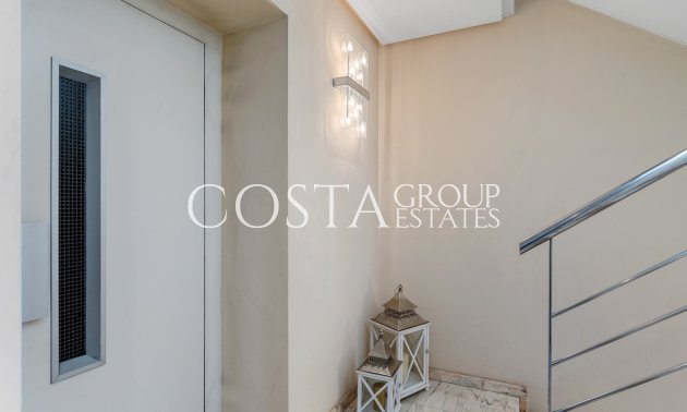 Resale - House -
Guardamar del Segura - Guardamar del Segura Centro