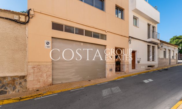 Resale - House -
Guardamar del Segura - Guardamar del Segura Centro