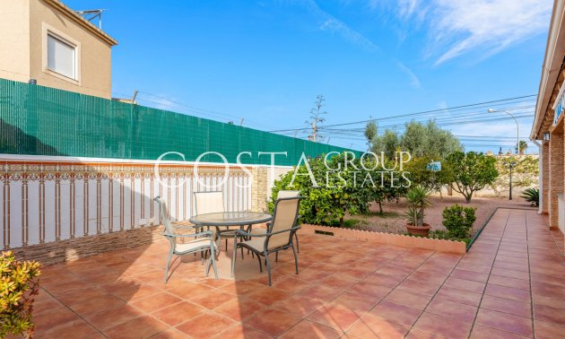 Wiederverkauf - House -
Torrevieja - Torrevieja Centro