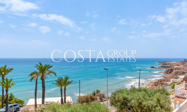 Herverkoop - Villa -
Torrevieja - Torrevieja Centro