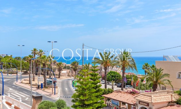 Herverkoop - Villa -
Torrevieja - Torrevieja Centro