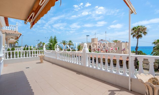 Herverkoop - Villa -
Torrevieja - Torrevieja Centro