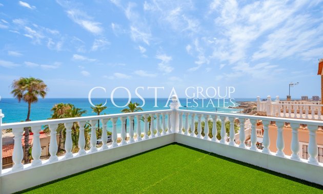 Herverkoop - Villa -
Torrevieja - Torrevieja Centro