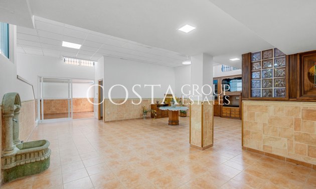 Herverkoop - Villa -
Torrevieja - Torrevieja Centro
