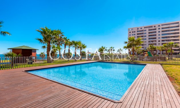Odsprzedaż - Apartments -
Orihuela - Punta Prima