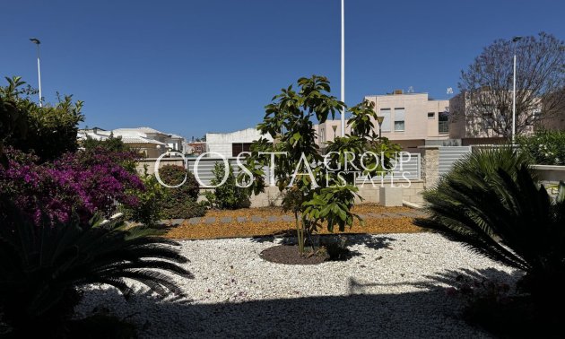Resale - Apartments -
Torrevieja - Torrevieja Centro