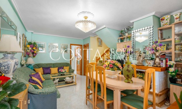 Resale - Villa -
Torrevieja - Torrevieja Centro