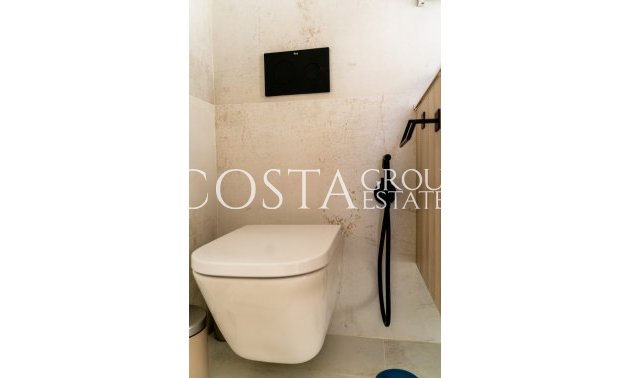 Resale - Apartments -
Orihuela - Orihuela Costa