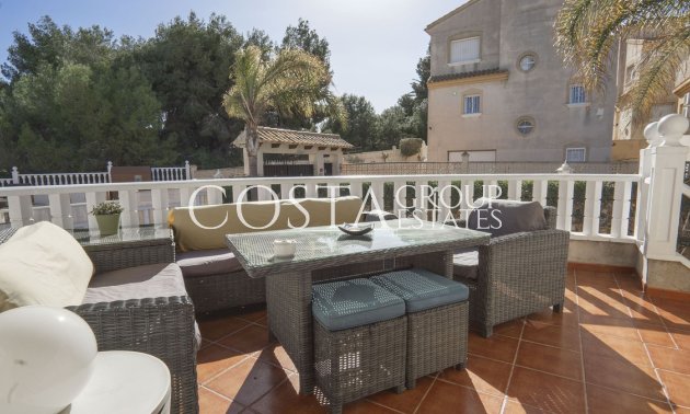 Resale - Villa -
Orihuela - Villamartin