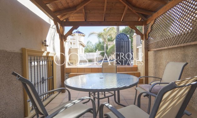 Resale - Villa -
Orihuela - Villamartin