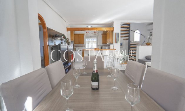Resale - Villa -
Orihuela - Villamartin