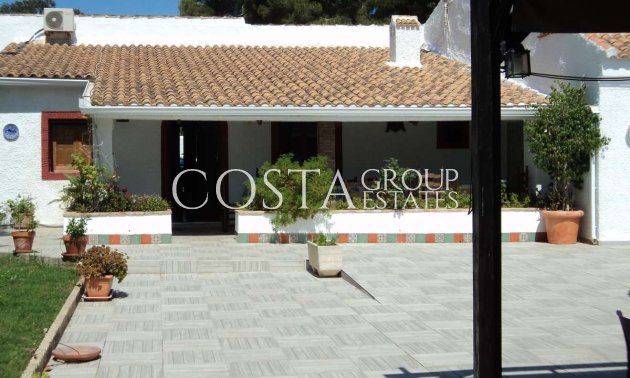 Resale - Villa -
Orihuela - Lomas de Cabo Roig