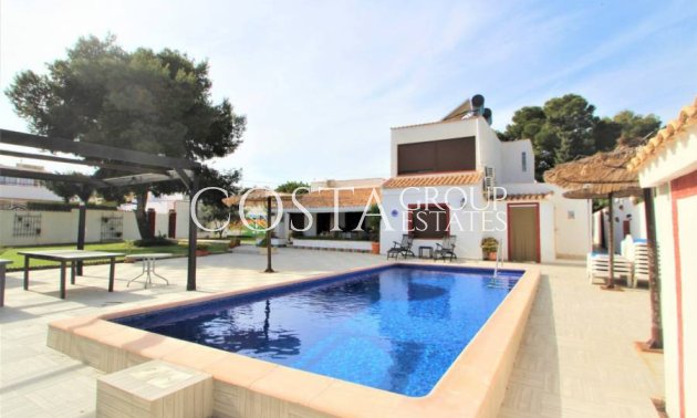 Resale - Villa -
Orihuela - Lomas de Cabo Roig