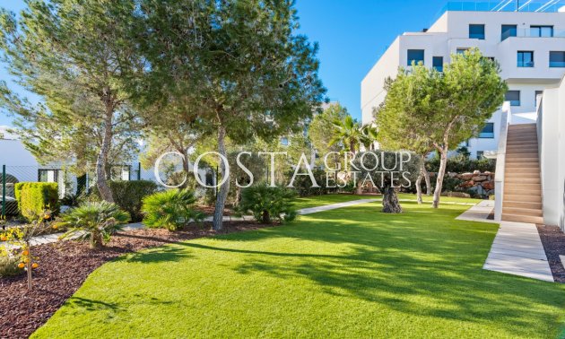 Resale - Villa -
Orihuela - Las Colinas Golf