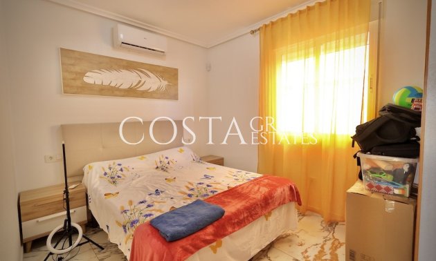 Resale - House -
San Miguel de Salinas - San Miguel de Salinas Centro
