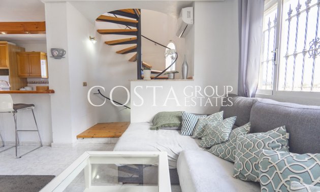Resale - Villa -
Orihuela - Villamartin