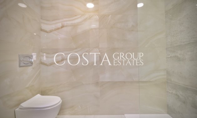 Resale - Apartments -
Torrevieja - Playa del Cura
