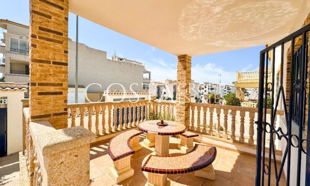 Revente - Villa -
Orihuela - Punta Prima