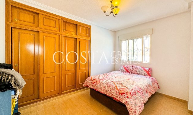 Revente - Villa -
Orihuela - Punta Prima