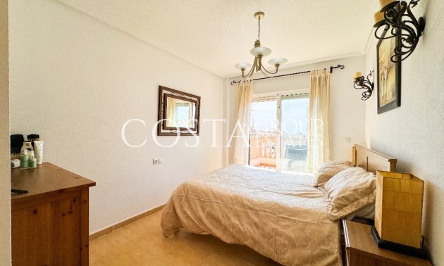 Revente - Villa -
Orihuela - Punta Prima