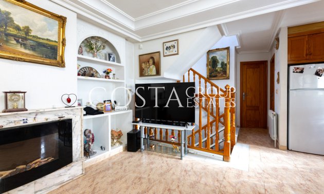 Resale - Villa -
Orihuela - Los Altos