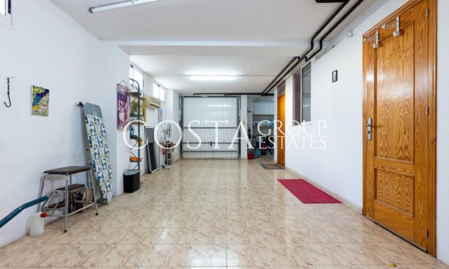 Resale - Villa -
Orihuela - Los Altos