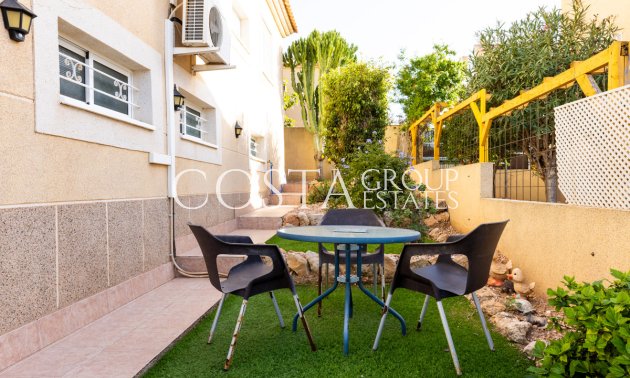 Resale - Villa -
Orihuela - Los Altos
