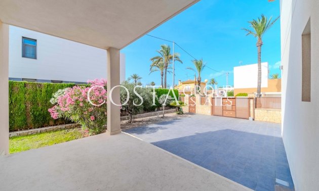 Wiederverkauf - Villa -
Orihuela - Cabo Roig