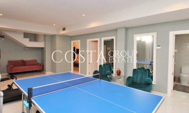 Resale - Villa -
Orihuela - Villamartin